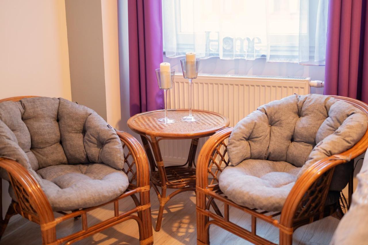 Aparthotel Zabrze, Apartamenty W Centrum Z Prywatnym Parkingiem Exterior photo
