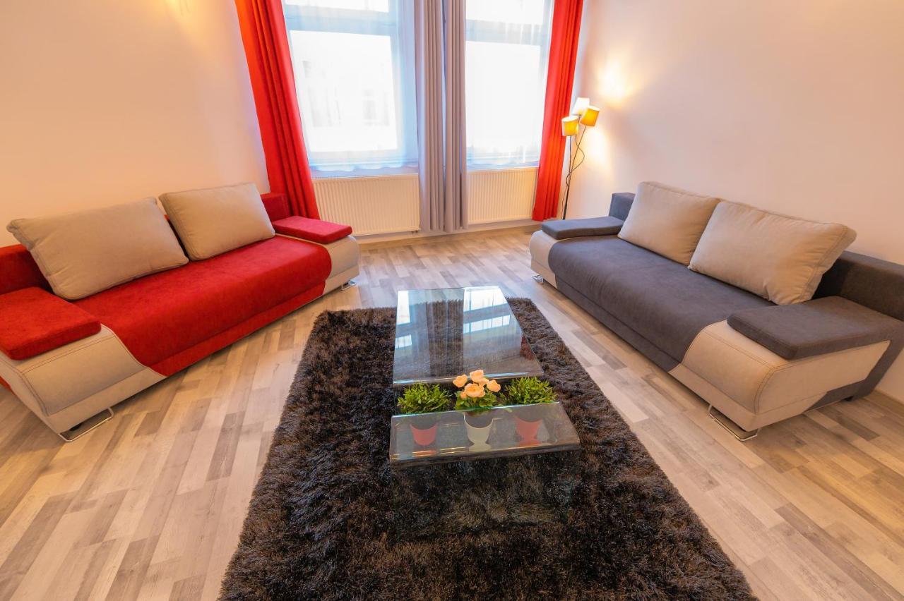 Aparthotel Zabrze, Apartamenty W Centrum Z Prywatnym Parkingiem Exterior photo